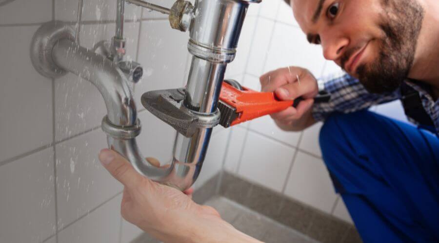 Professional same day plumber services in Meriden, KS